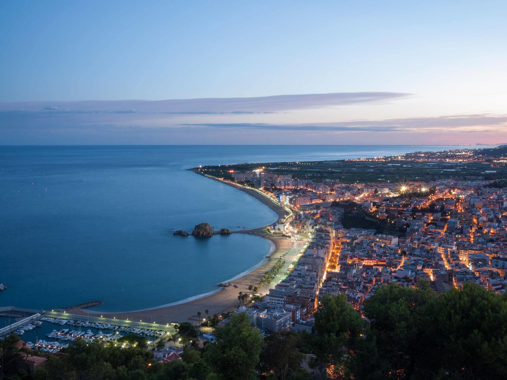 Pierre & Vacances Blanes Playa Exterior foto