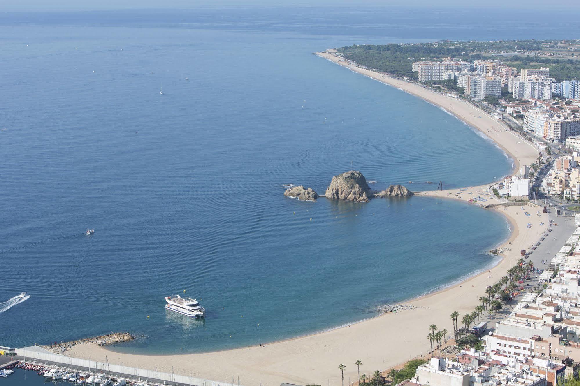 Pierre & Vacances Blanes Playa Exterior foto